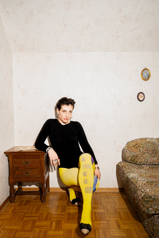 გამოიყენეთ ხელები სიამოვნებისთვის და არა ძალადობისთვის